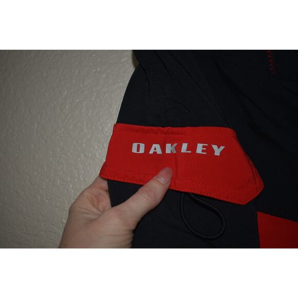 Oakley Red/Black Not Lined Swim Trunks Size 32 - Picture 5 of 6